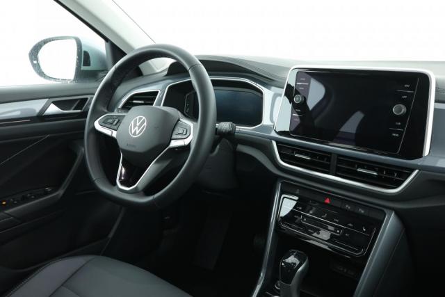 Volkswagen T-Roc image 2