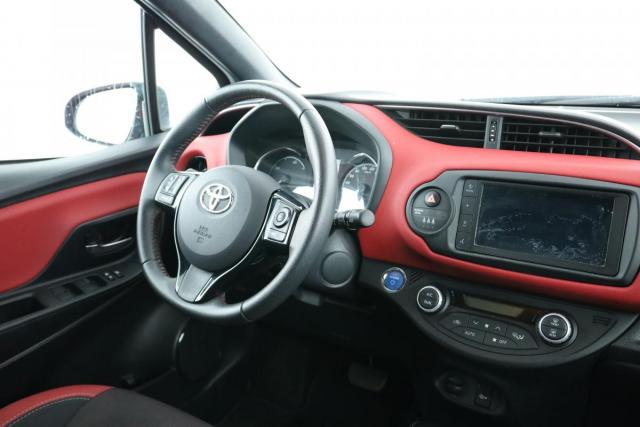 Toyota Yaris image 5