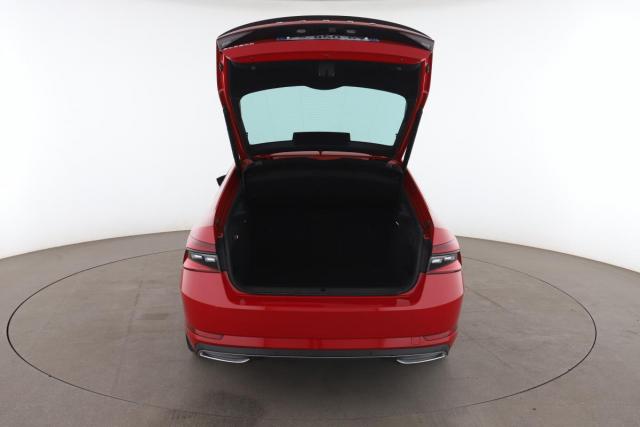 Skoda Superb image 2