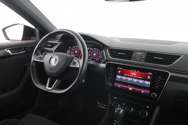 Skoda Superb image 9