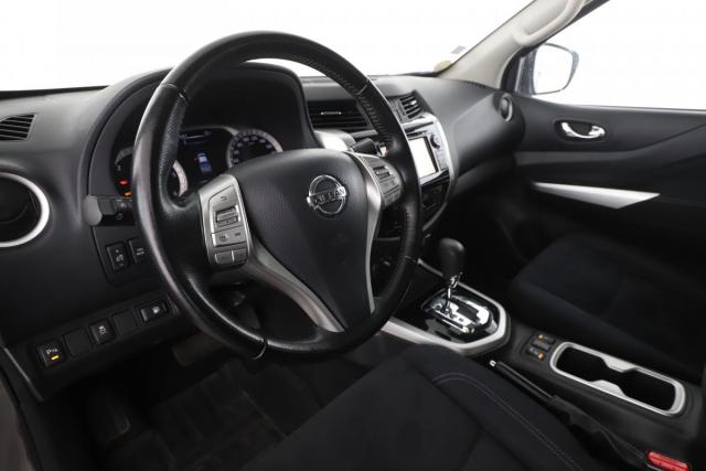 Nissan Navara image 5