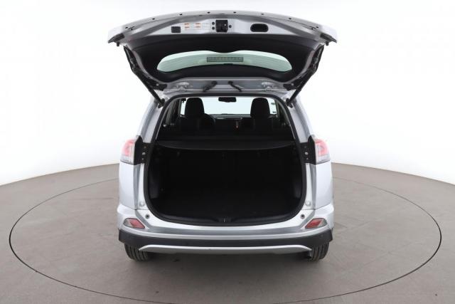 Toyota Rav4 image 4