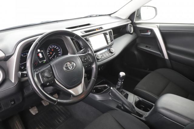 Toyota Rav4 image 5