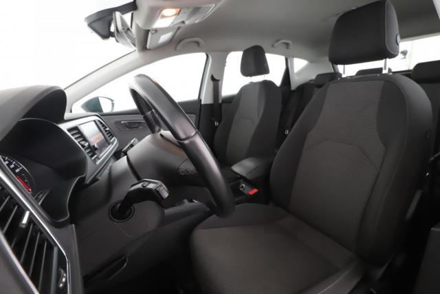 Seat Leon image 6