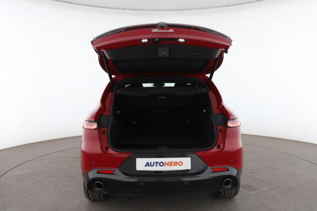 Alfa Romeo Tonale image 4