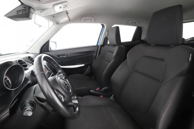 Suzuki Swift image 9