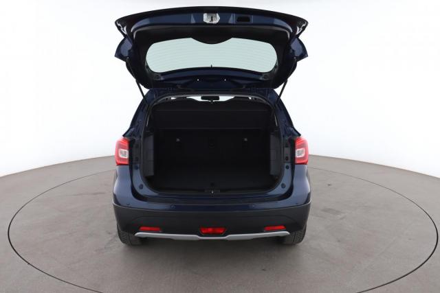 Suzuki Sx4 S-Cross image 1