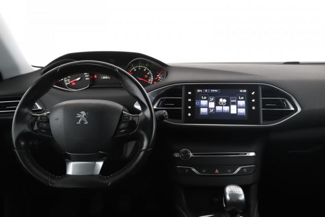 Peugeot 308 image 2