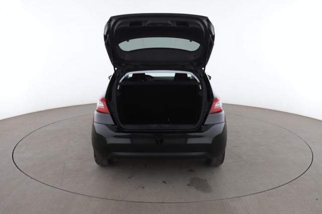 Peugeot 308 image 1