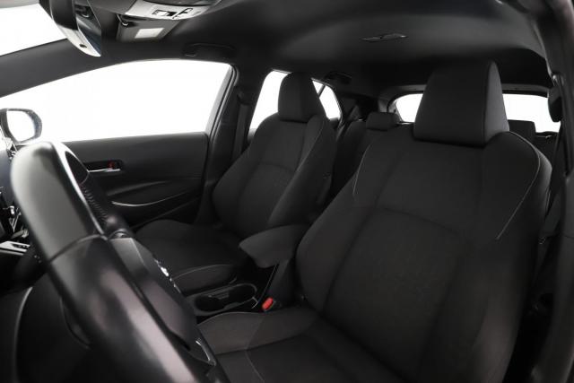 Toyota Corolla image 8