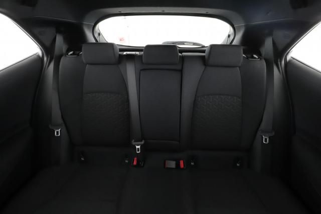 Toyota Corolla image 6