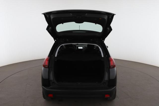 Peugeot 2008 image 6