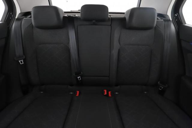 Volkswagen Golf image 1