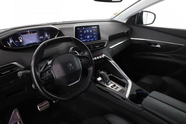 Peugeot 5008 image 3