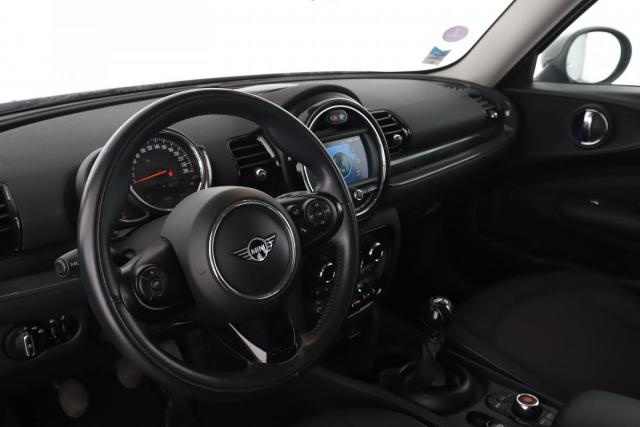 Mini Clubman image 6