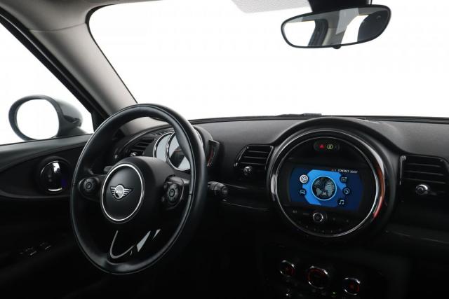 Mini Clubman image 1