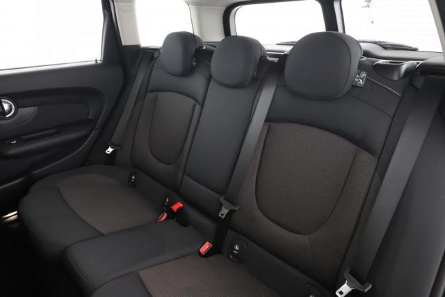 Mini Clubman image 4