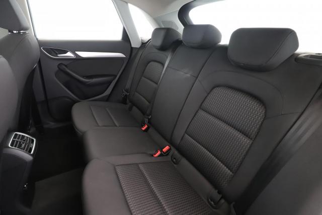 Audi Q3 image 8