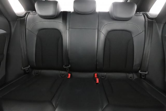 Audi Q3 image 2