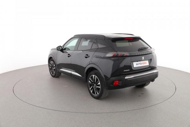 Peugeot 2008 image 8