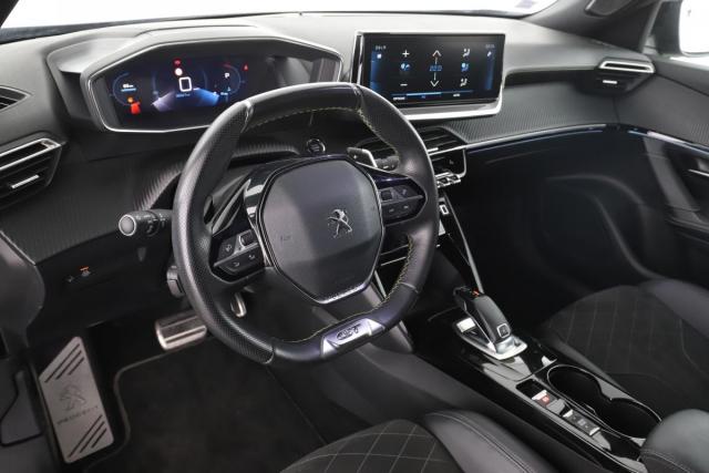 Peugeot 2008 image 9