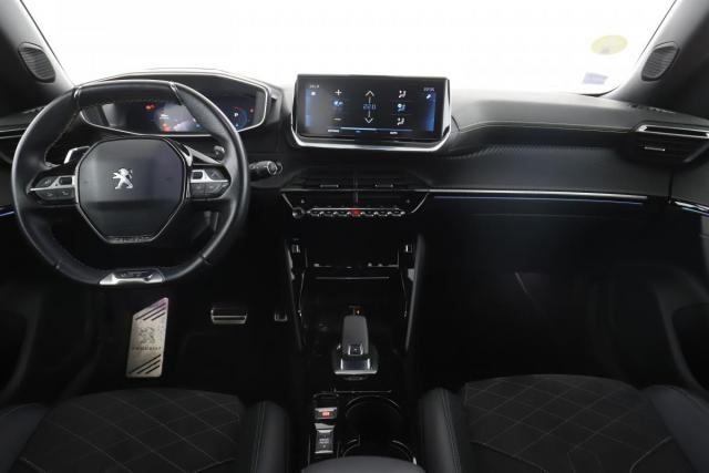 Peugeot 2008 image 7
