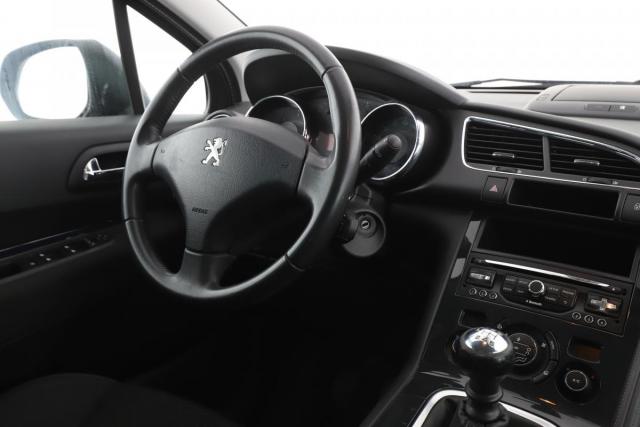 Peugeot 3008 image 4