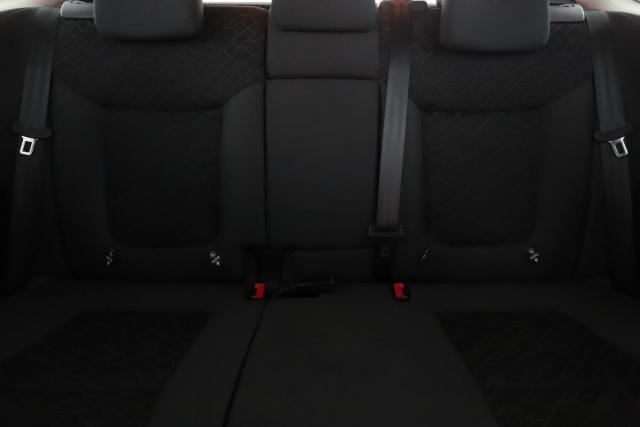 Peugeot 3008 image 7