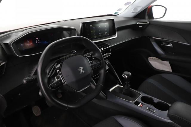 Peugeot 2008 image 5