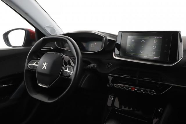Peugeot 2008 image 6