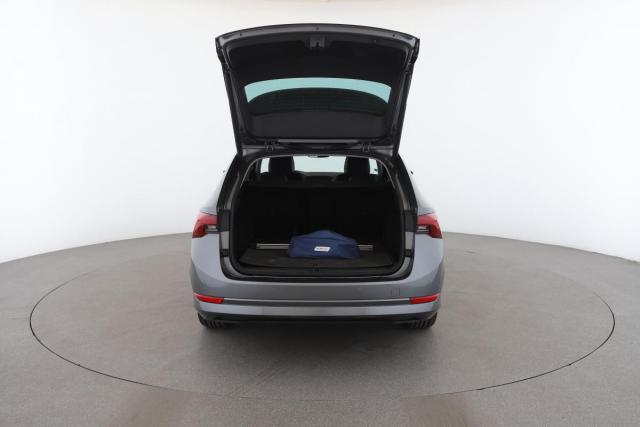 Skoda Octavia image 8