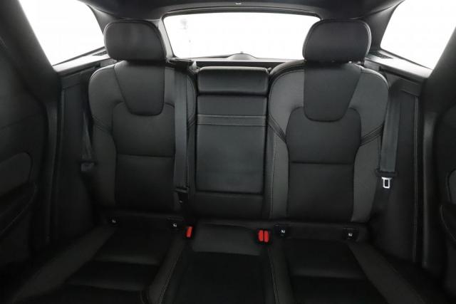 Volvo Xc60 image 6