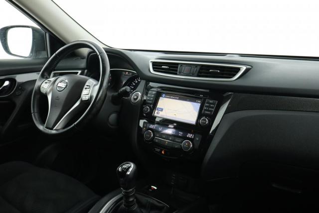 Nissan X-Trail image 4