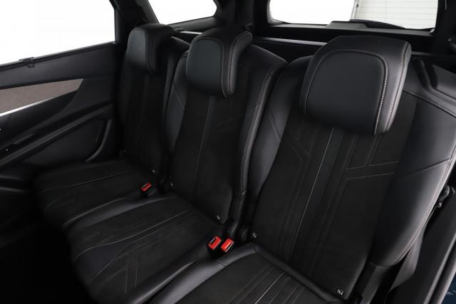 Peugeot 5008 image 3