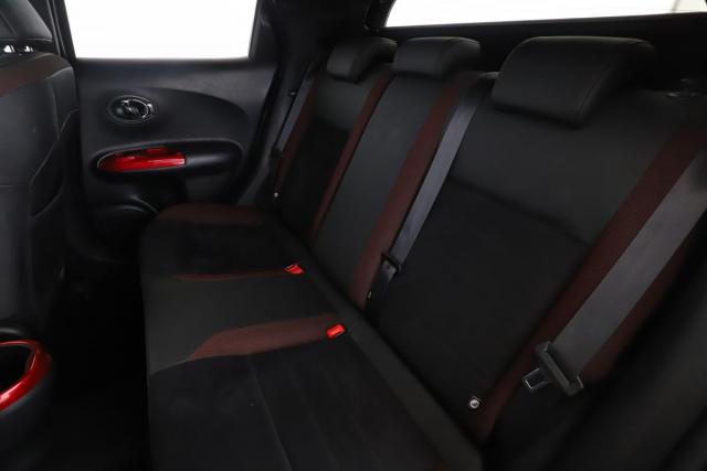 Nissan Juke image 9
