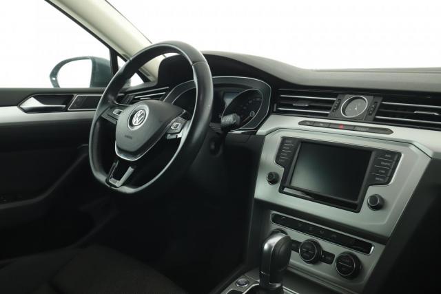 Volkswagen Passat Sw image 7