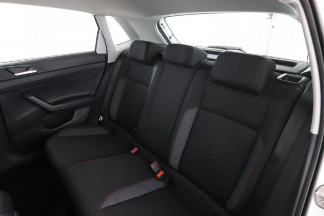 Volkswagen Polo image 2