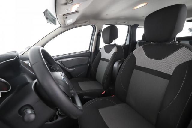 Dacia Duster image 4