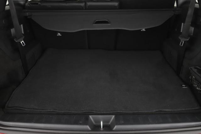 Mercedes Benz Glb image 3