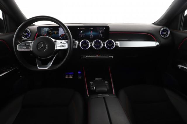 Mercedes Benz Glb image 2