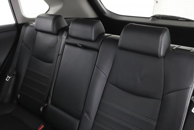 Toyota Rav4 image 7