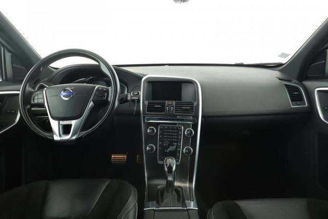 Volvo Xc60 image 2