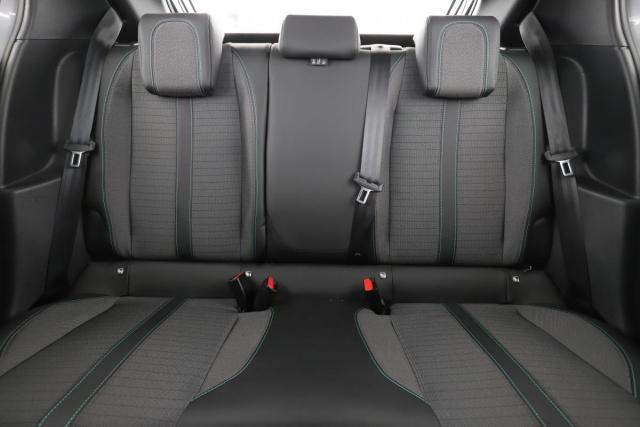 Peugeot 208 image 3