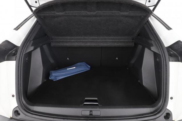 Peugeot 2008 image 3