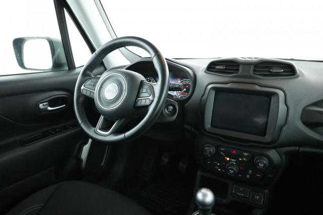 Jeep Renegade image 8