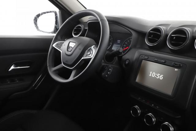 Dacia Duster image 2