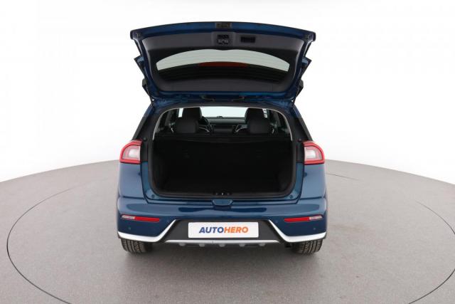 Kia Niro image 1