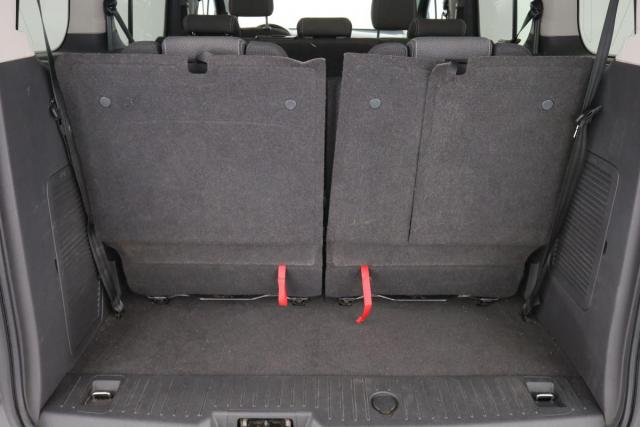 Ford Grand Tourneo Connect image 5