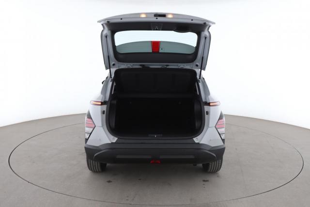 Hyundai Kona image 4