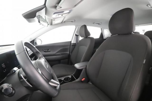 Hyundai Kona image 9